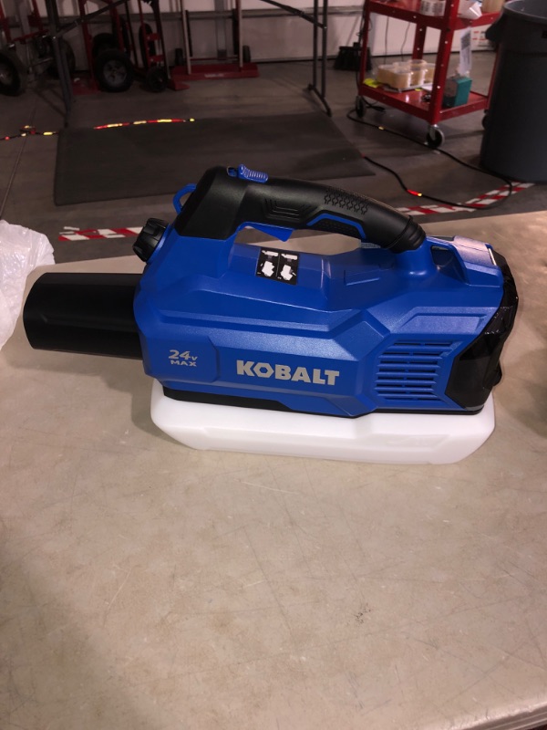 Photo 2 of Kobalt 0.53-Gallon Plastic 24-Volt Battery Powered Handheld Sprayer