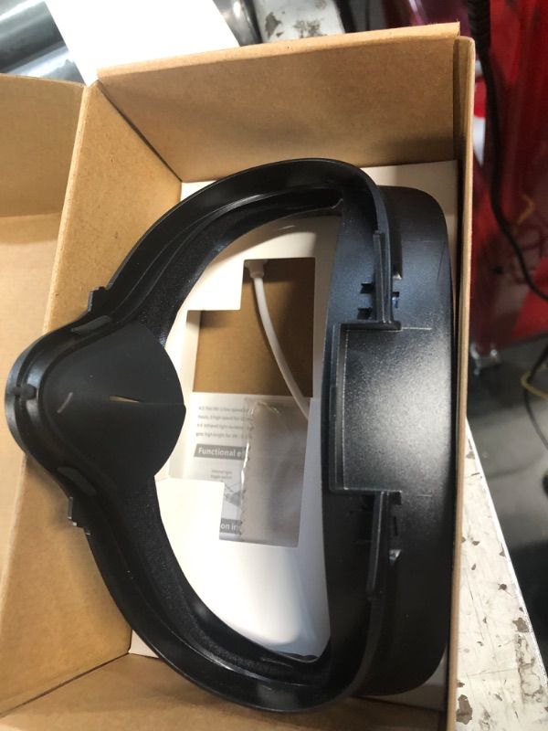 Photo 2 of *READ NOTES*VR Face Pad for Oculus Quest 2, Upgraded Cooling Fan with 3 Cooling Speeds, White and Black 