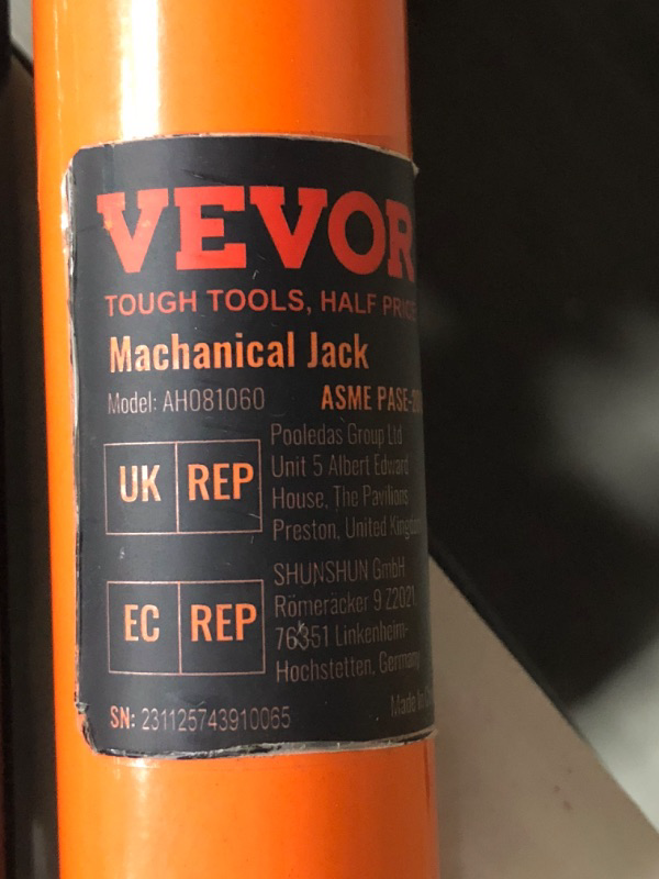 Photo 2 of (used see all images) VEVOR High Lift Farm Jack, 60" Utility Farm Jack, 7000 lbs Capacity Ratcheting Off Road Utility Jack