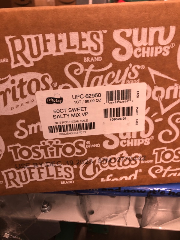 Photo 2 of ***NON-REFUNDABLE USE BY DEC 19, 2023***
Frito-Lay Sweet Salty Snacks Variety Box, Mix of Cookies, Crackers, Chips Nuts, 50 Count