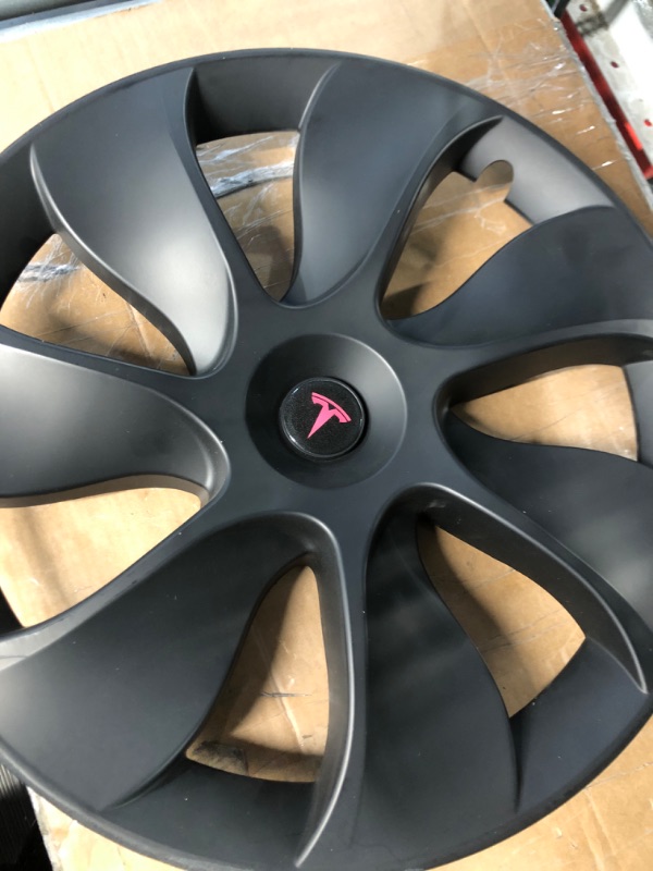 Photo 2 of (Similar to Stock Photo) Tesla Model Y Wheel 19-Inch Wheel Cover Hubcaps 1 Pc Right Replacement