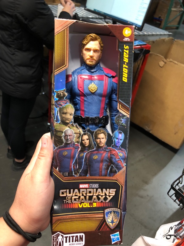 Photo 2 of Marvel Guardians of The Galaxy Vol.3 Titan Hero Series Star-Lord Action Figure, 11-Inch Action Figure, Super Hero Toys for Kids, Ages 4 and Up