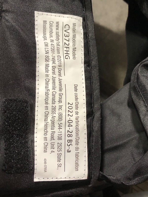 Photo 3 of ***USED - LIKELY MISSING PARTS - UNABLE TO VERIFY FUNCTIONALITY - NO PACKAGING***
Safety 1st Step Lite Compact Stroller, Lightweight aluminum frame and a breeze to carry, at only 15 lbs, Back to Black