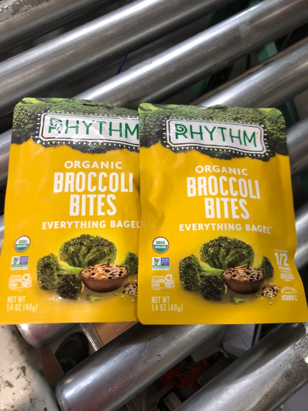 Photo 2 of ***NON-REFUNDABLE, EXP JUL 12, 2024)***
Rhythm Superfoods Crunchy Broccoli Bites, Everything Bagel Seasoning, Organic & Non-GMO, 1.4 Oz (2 PACK)