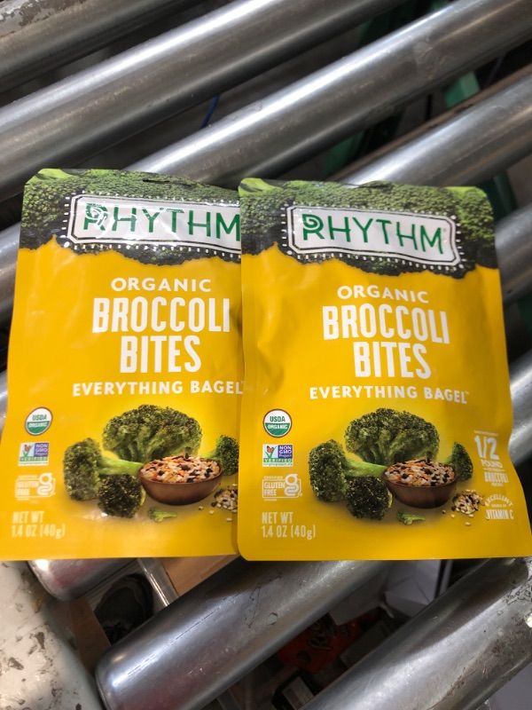 Photo 2 of ***NON-REFUNDABLE, EXP JUL 12, 2024)***
Rhythm Superfoods Crunchy Broccoli Bites, Everything Bagel Seasoning, Organic & Non-GMO, 1.4 Oz (2 PACK)