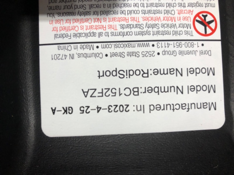 Photo 4 of ***DIRTY - COVERED IN HAIR - ARMREST TORN - SEE PICTURES***
Maxi-Cosi Rodi Sport Booster Car Seat, Midnight Black Midnight Black Rodi Sport