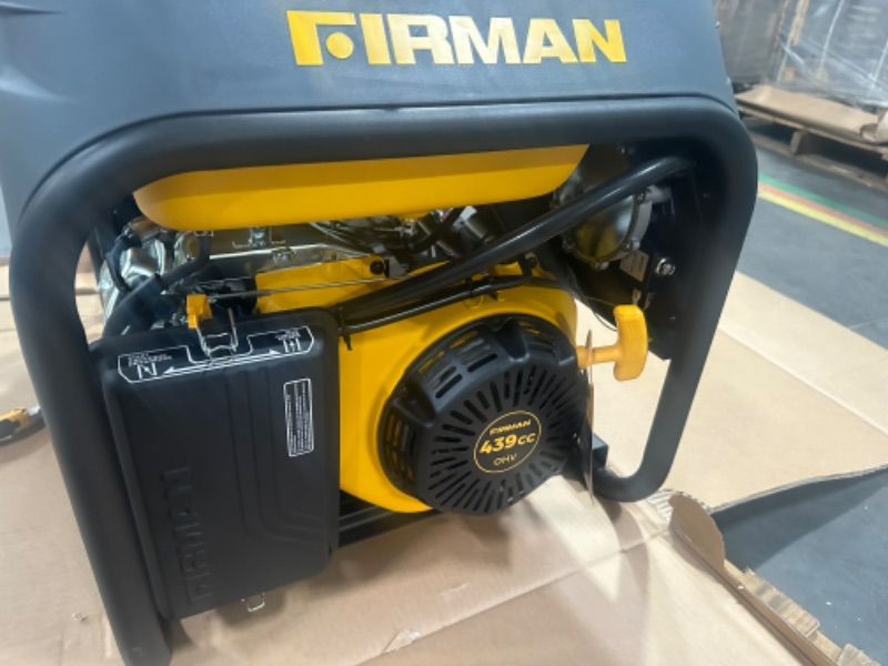 Photo 4 of Firman R-H07552 9,400 W / 7,500 W Hybrid Dual Fuel Generator