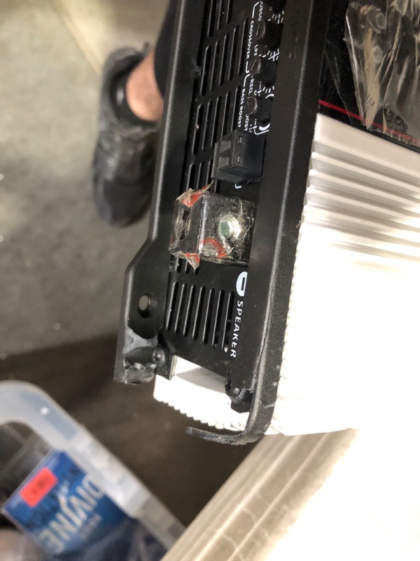 Photo 7 of ***NONREFUNDABLE - MAJOR DAMAGE - NOT FUNCTIONAL - FOR PARTS ONLY - SEE COMMENTS***
Taramps Bass 30k 30000 Watts Rms Car Audio Amplifier 1 Ohm