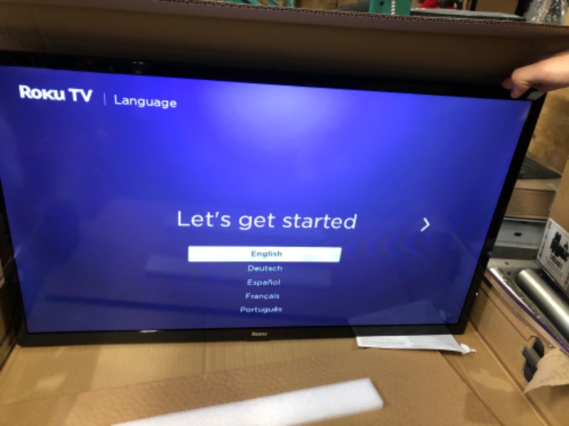 Photo 2 of Roku 32" Select Series 720p HD Smart RokuTV with Remote,