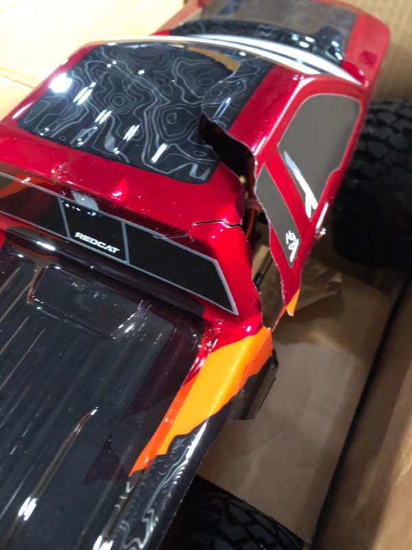 Photo 3 of **damaged**Redcat Racing Everest-10 Electric Rock Crawler with Waterproof Electronics, 2.4Ghz Radio Control (1/10 Scale), Red/Black