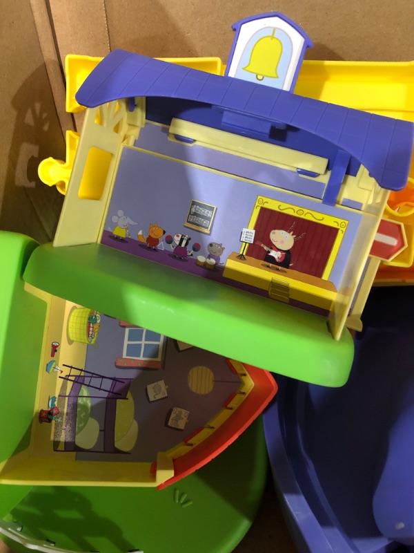 Photo 1 of Peppa Pig Peppa’s Adventures Peppa’s Ferris Wheel Playset