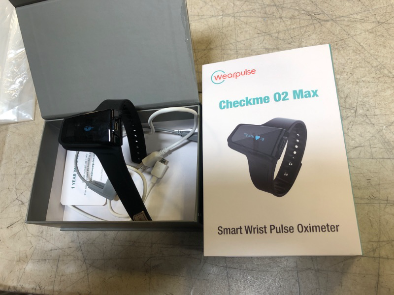 Photo 2 of Wearpulse Continuous Wrist Pulse Oximeter, Blood Oxygen Saturation Monitor with Smart reminder, Bluetooth, 72 Hours Endurance Tracking SpO2 and Pulse Rate, Checkme O2 Max with PC Software & APP PC available