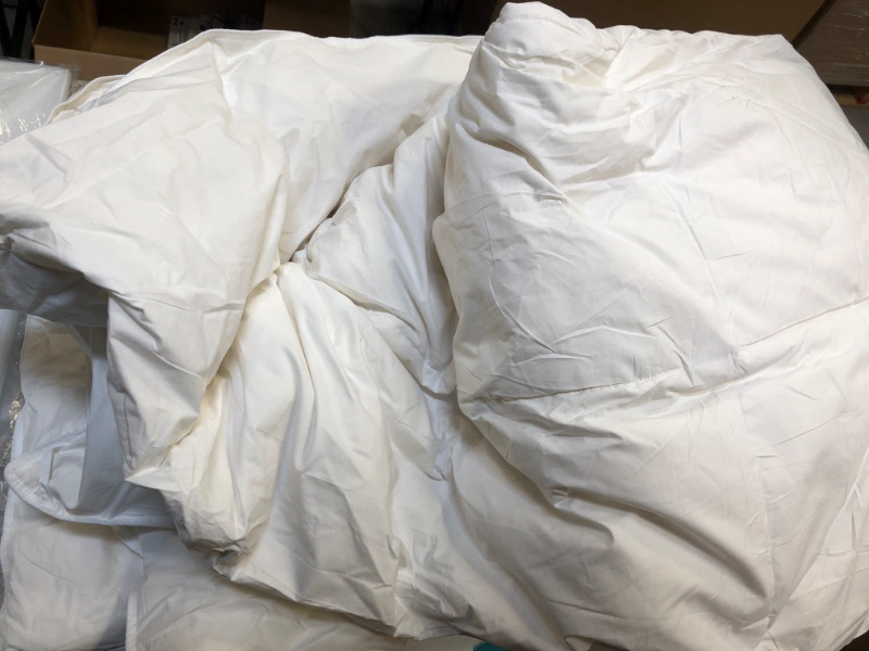 Photo 1 of 90" X 90" BED COMFORTER