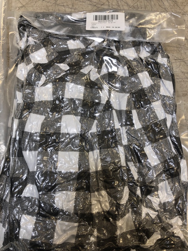 Photo 1 of 4 PACK ROUND 36" X 44" TABLE CLOTH SET