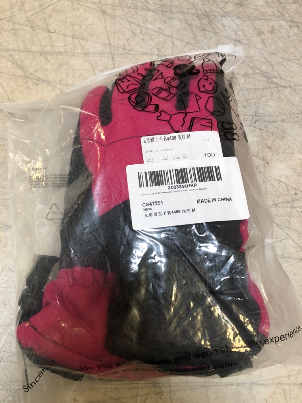 Photo 1 of GIRLS SNOW/WINTER GLOVES SIZE MEDIUM