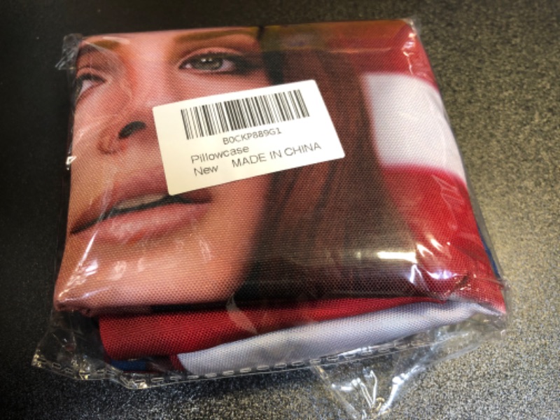 Photo 2 of  LANA DEL REY PILLOW CASE 18" X 18"