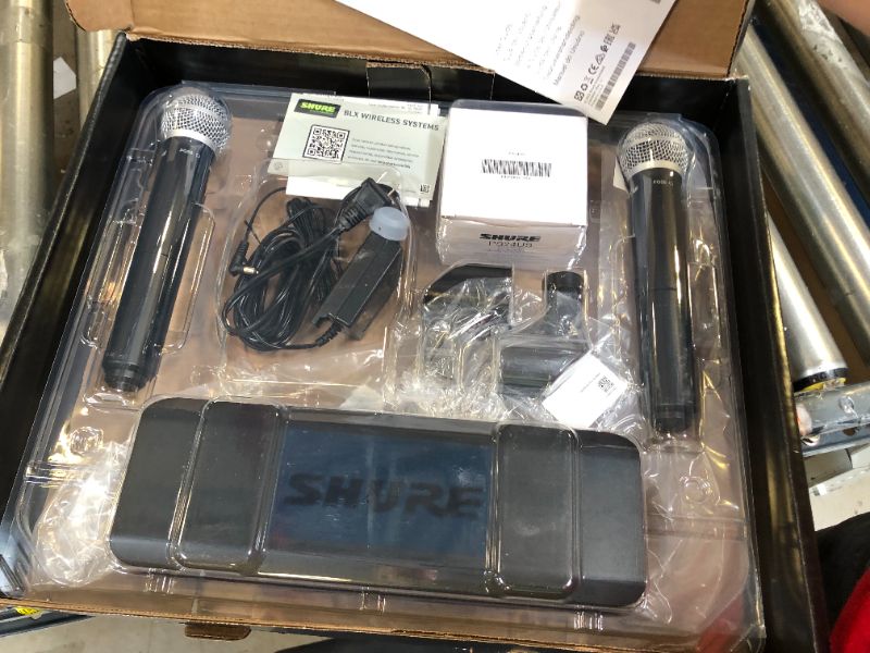 Photo 2 of Shure BLX288/PG58 Dual-Channel Wireless Handheld Microphone System with PG58 Capsules (H11: 572 to 596 MHz)