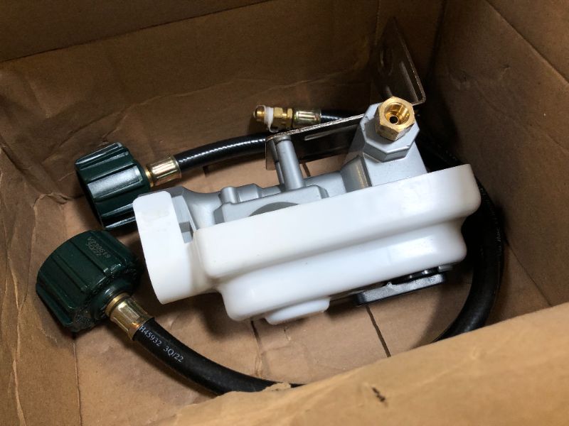 Photo 2 of Flame King (ACR6) Without Pigtails 2-Stage Auto Changeover LP Propane Gas Regulator For RVs, Vans, Trailers Older Model