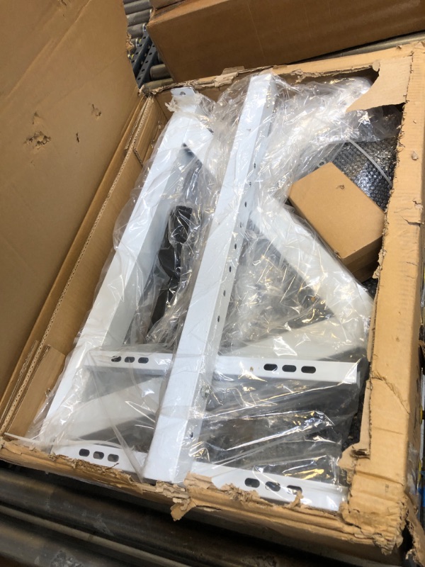 Photo 1 of SUCXDZQ Roman Chair Back Extension Machine, Hyperextension Bench with Angle Height Dual Adjustment, Back Exercise Bench for Home Gym White