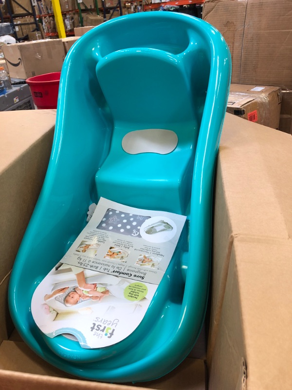 Photo 2 of The First Years Sure Comfort Deluxe Newborn to Toddler Tub, Teal Aqua