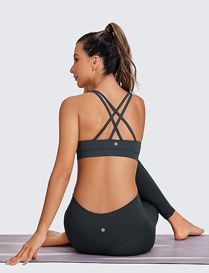 Photo 2 of (L) GRACE FORM Women's Strappy Sports Bras Fitness Workout Padded Yoga Bra Criss Cross Back- size large
