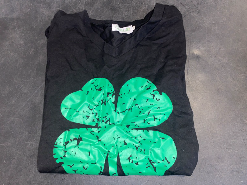 Photo 2 of St Patricks Day Women V-Neck Short Sleeve Summer T-Shirt MEDIUM 
