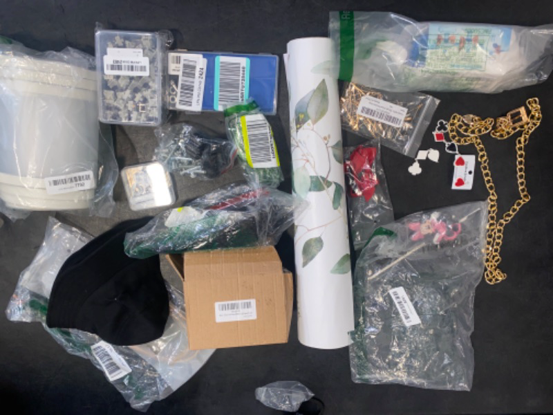 Photo 1 of Miscellaneous Piece Bundle 