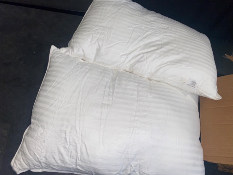 Photo 2 of Beckham Hotel Collection Bed Pillows Standard / Queen Size Set of 2 - Down Alternative Bedding Gel Cooling Pillow for Back, Stomach or Side Sleepers
