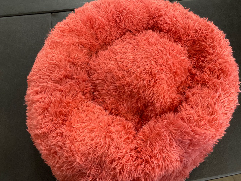 Photo 2 of Dog Bed Plush Donut Round/Square, Modern Pet Bed ?Soft Comfortable Cat Beds?Washable Bed Dog ?with Anti Slip Base for Small Medium Large Dogs (Color : A30, Size : 60cm/23.6in)