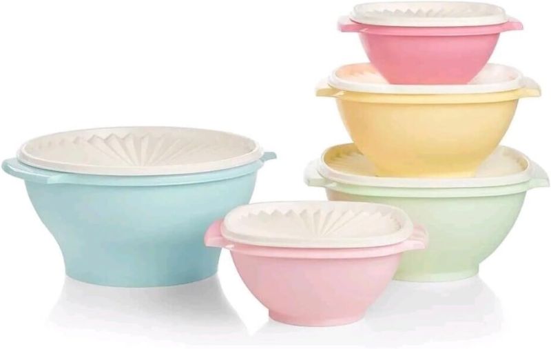 Photo 1 of Tupperware 5 Piece Servalier Set