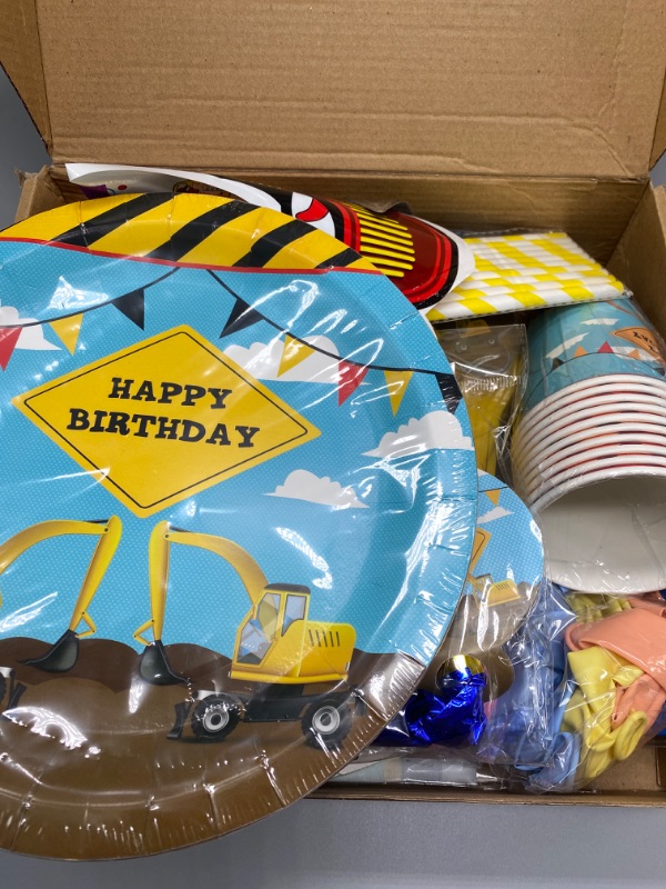 Photo 2 of 128pcs Construction Party Supplies Tableware Set-Construction Birthday Party Plates Cups Napkins Tablecloth Banner etc Construction Party Tableware for Dump Truck Excavator Construction Theme Party
