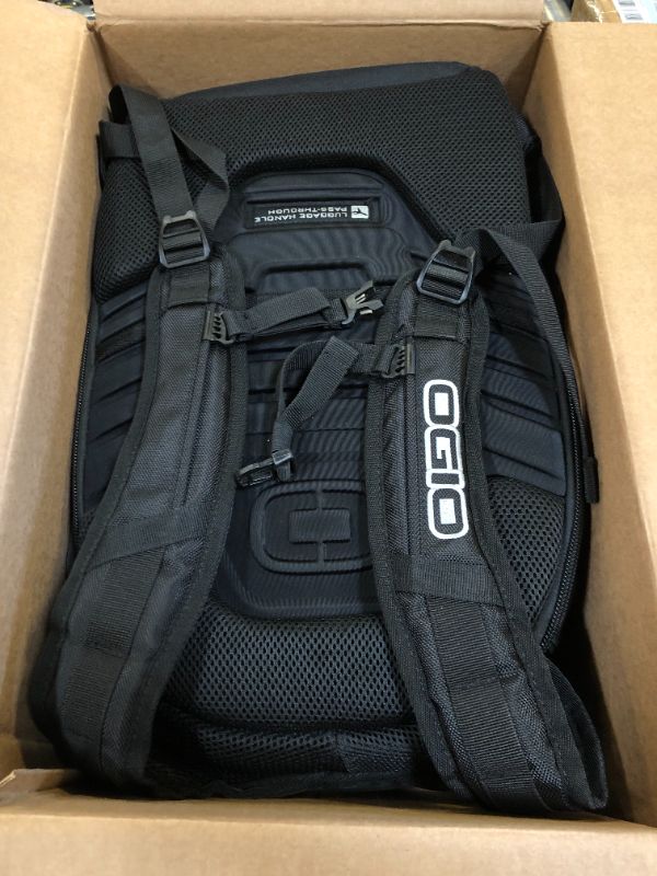 Photo 1 of OGIO Gambit 17 Day Pack, Large, Black Black Large