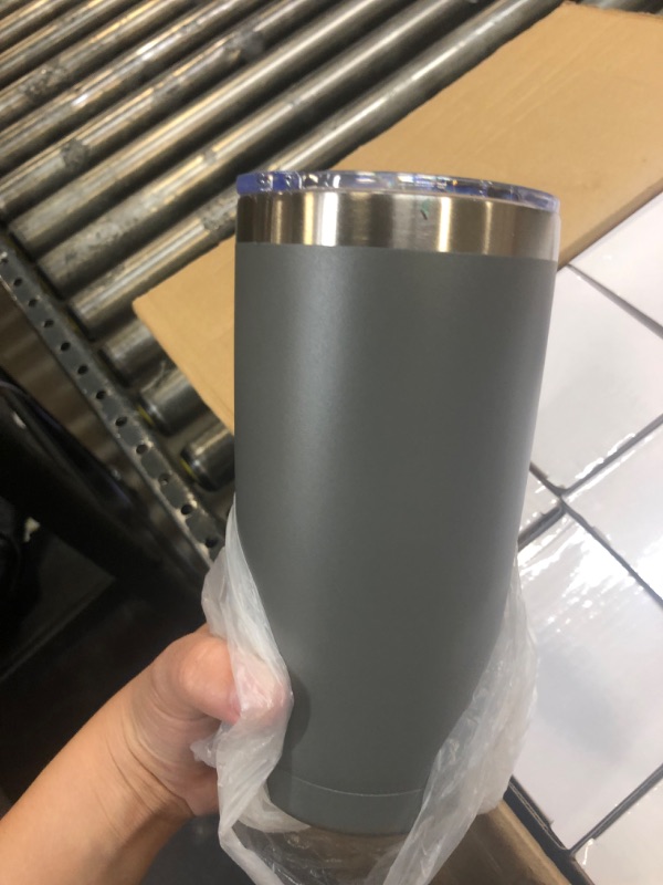 Photo 1 of 20 oz insulated metal tumbler cup