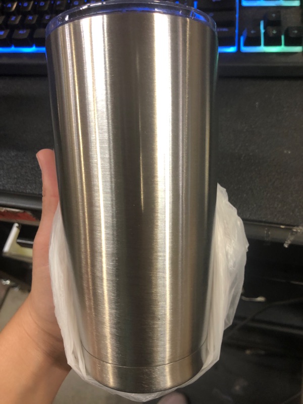 Photo 1 of 20 oz insulated metal tumbler cup