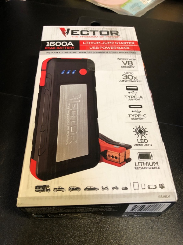 Photo 3 of NEW Vector SS16LV 1600A Lithium USB Power Bank & Jump Starter - NEW
