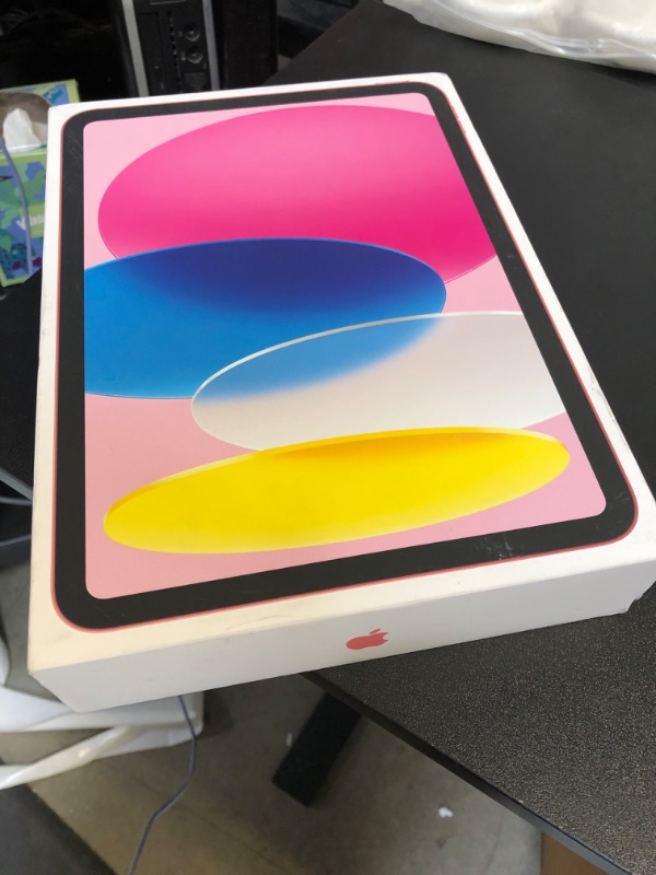 Photo 1 of Apple iPad (10th Generation): with A14 Bionic chip, 10.9-inch Liquid Retina Display, 256GB, Wi-Fi 6, 12MP front/12MP Back Camera, Touch ID, All-Day Battery Life – Pink WiFi 256GB Pink without AppleCare+