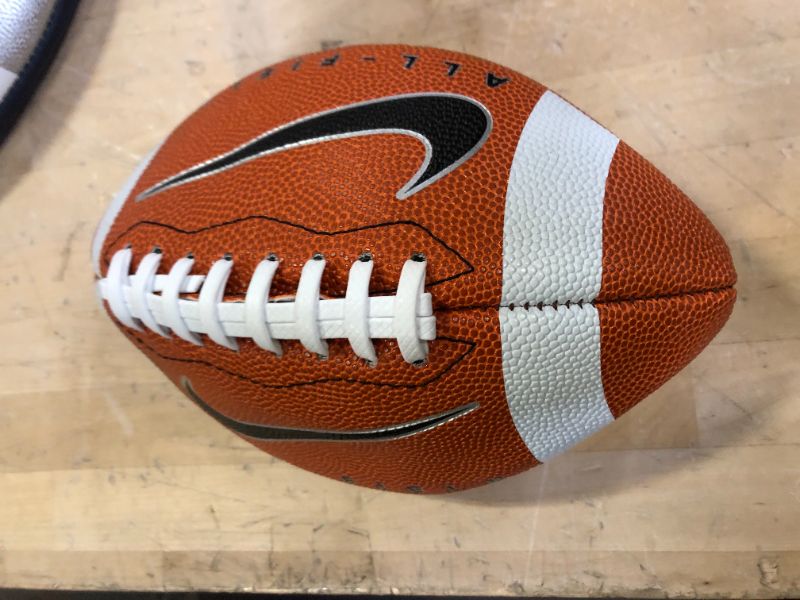 Photo 2 of Nike All-Field 4.0 Football Youth