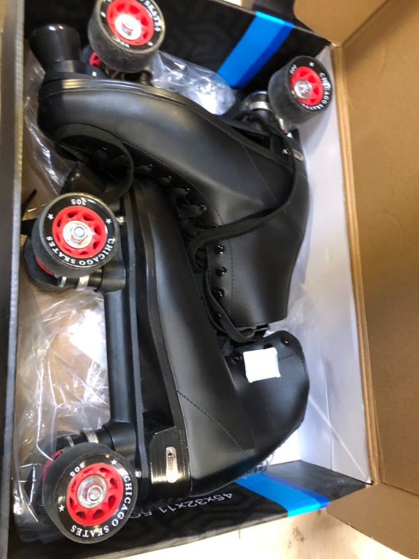 Photo 1 of Chicago Classic Men's Rink Skates
7