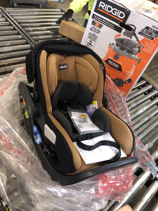 Photo 3 of Chicco Fit2 Infant & Toddler Car Seat - Cienna Cienna Fit2