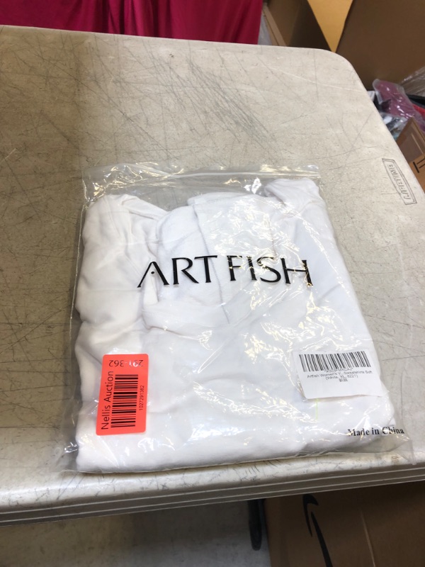 Photo 1 of Artfish size xl, white long sleeve 