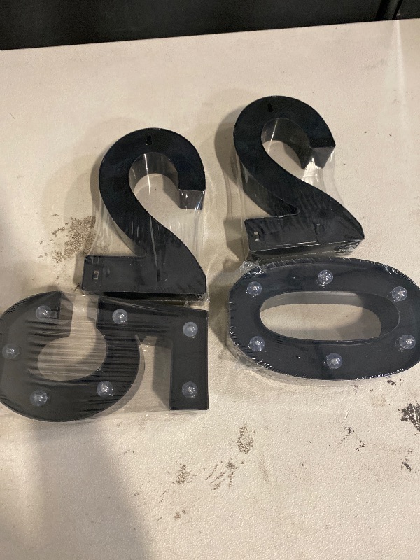 Photo 1 of Coume LED Light up Number 2025, Graduation Decorative Number Led Marquee Sign Battery Operated for Night Light Wedding Birthday Party(Black)