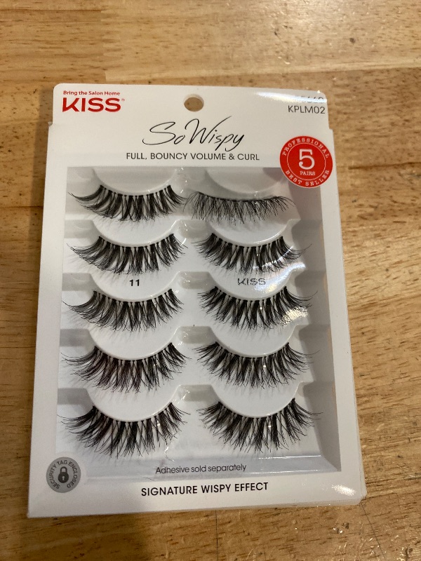 Photo 1 of KISS So Wispy False Eyelashes Multipack #11, Full Bouncy Volume & Curl, Signature Wispy Effect, Quality Synthetic, Crisscross Pattern, Cruelty Free, Reusable and contact lens friendly, 5 Pairs