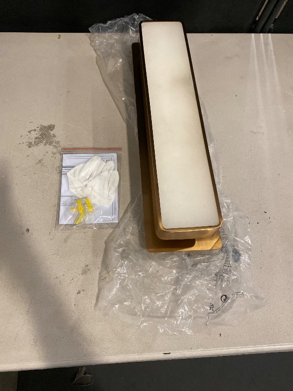Photo 1 of Modern LED Natural Alabaster Gypsum Wall lamp 15W Warm Yellow 2700K Wall Mounted Wall lamp Indoor sucelating Alabaster Gypsum Wall Mounted Lighting Suitable for Living Room