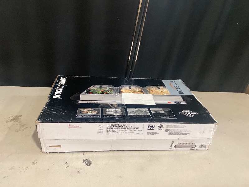 Photo 1 of Elite Gourmet EWM-6171 Triple 3 x 2.5 Qt. Trays, Buffet Server, Food Warmer Temperature Control, Clear Slotted Lids, Perfect for Parties, Entertaining & Holidays, 7.5 Qt Total, Stainless Steel