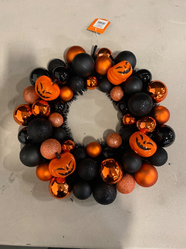 Photo 1 of Halloween Pumpkin shatterproof wreath .