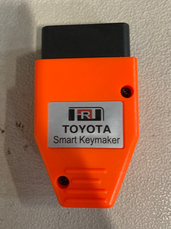 Photo 1 of Smart Keymaker OBD Programmer for Toyota and Lexus,OBD 4D & 4C Chip Smart Key Tool Fits for K-line and CAN-Bus Protocols,Key Maker OBD2 Device Easy 20s Quick Reset Tool for Key Programmer