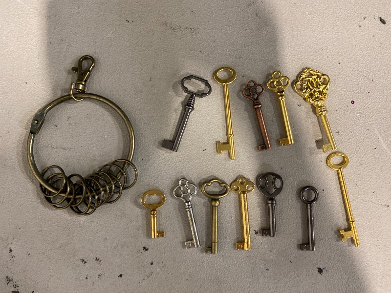 Photo 1 of 12PCS Hollow Barrel Skeleton Key, Generic Skeleton Key, Vintage Furniture, Vintage Locks, Decorations