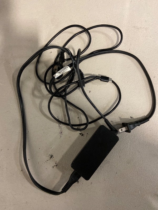Photo 1 of 45W USB C Charger Compatible with Hp Dell Lenovo Acer chromebook Asus Samsung Sony Charger Fast Charging Type C HP Spectre X360 13 Elite X2 AC Adapter Power Cord Supply