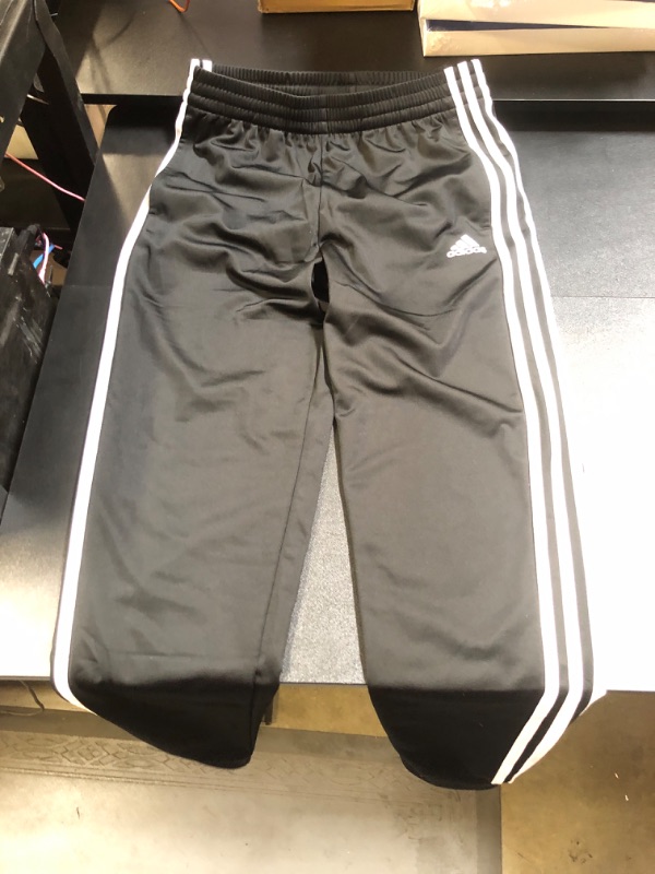 Photo 1 of Adidas Joggers Large 