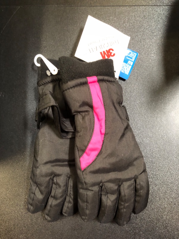 Photo 1 of Girl's Ski Gloves 8-10